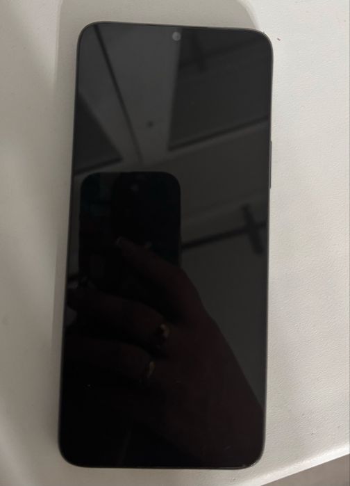 Продам телефон. HONOR X6A