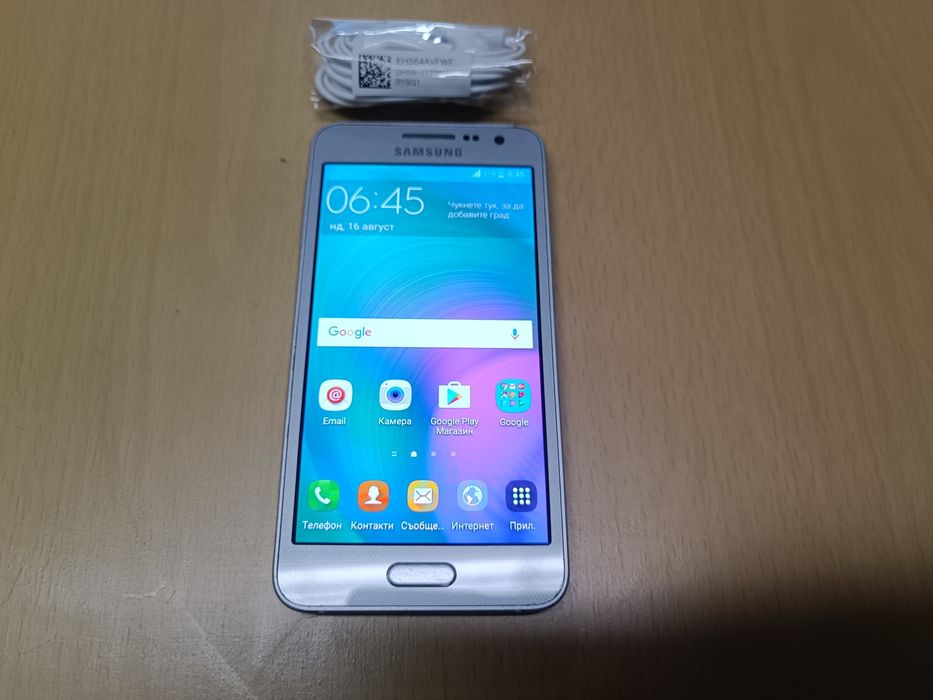 Телефон Samsung A-3