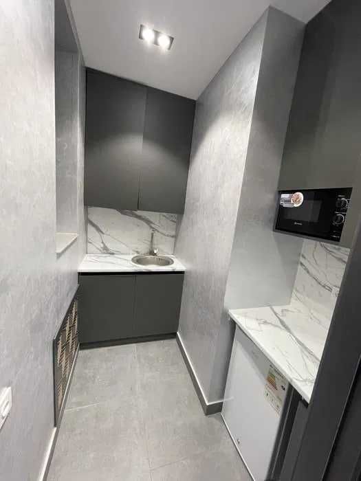 Аренда Офис 79 м2 Мирабад ЦУМ  2 Линия Ор.Bon Кофе