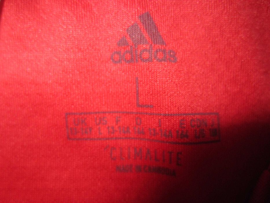 Tricou fotbal copil Manchester United, masura 164( 13-14ani), nepersonalizat, Adidas Climalite, poliester, stare f. buna- ca nounda