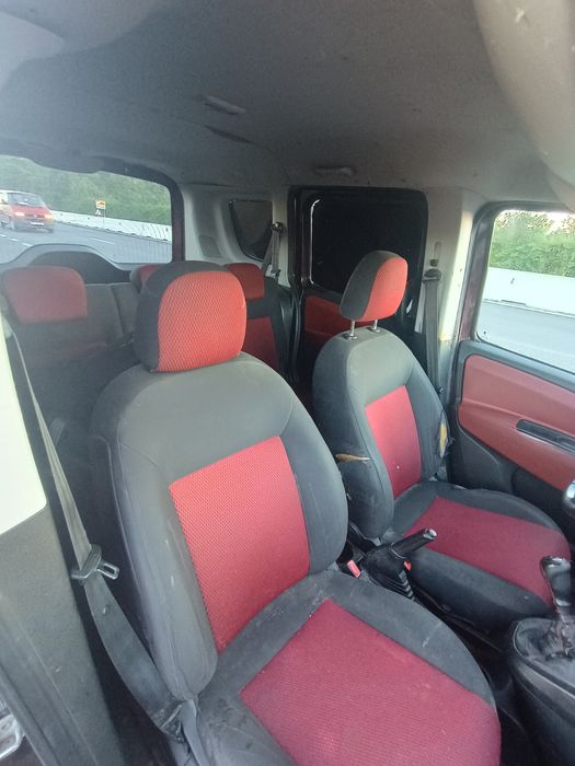 Urgent!! Mașină personala!!!Fiat Doblo 1.3 multijet