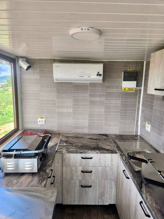 Rulota Fast-Food de vânzare -Afacere mobilă gata de pornit!