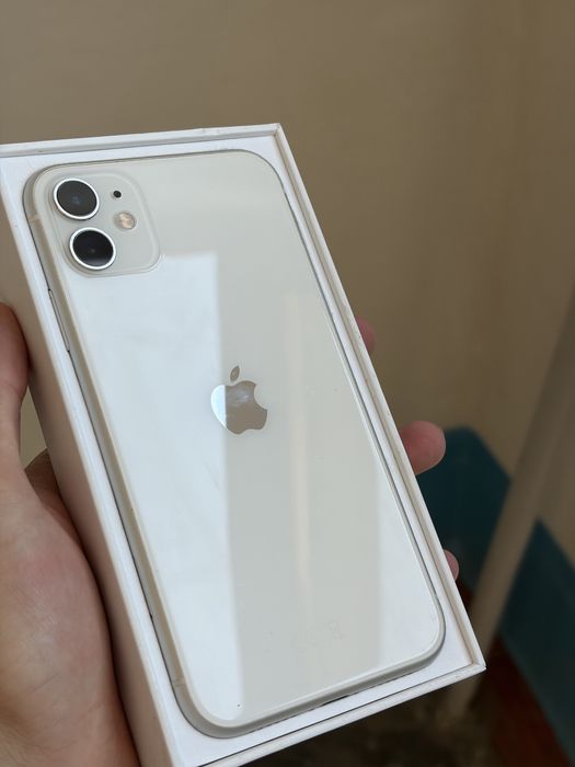 Продам iPhone 64 ГБ ТОРГ