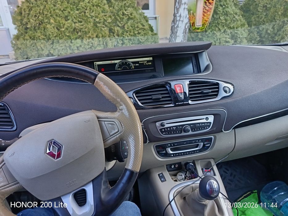 Vând renault grant scenic euro 5