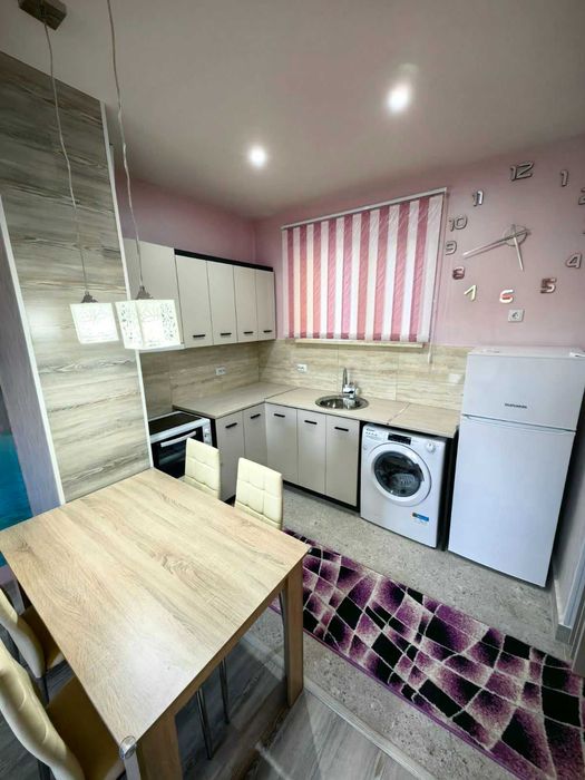 Продава се Едностаен апартамент в Перник, Твърди ливади - 50 кв.м за 1400 €/кв.м - Снимка #2