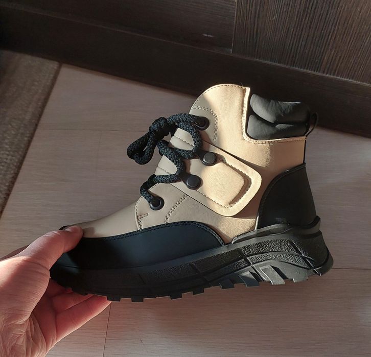 Женские ботинки зимние