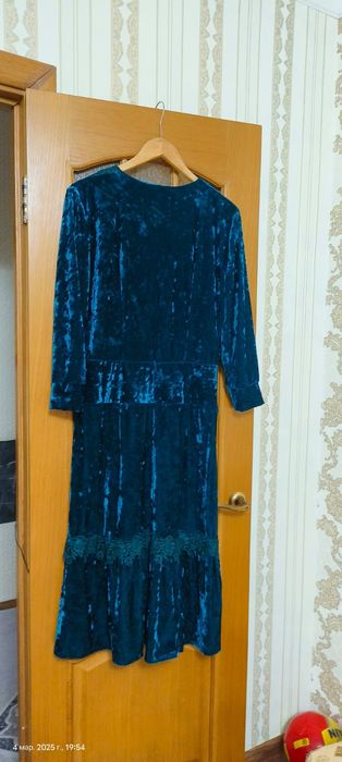 Платья женские , нарядные