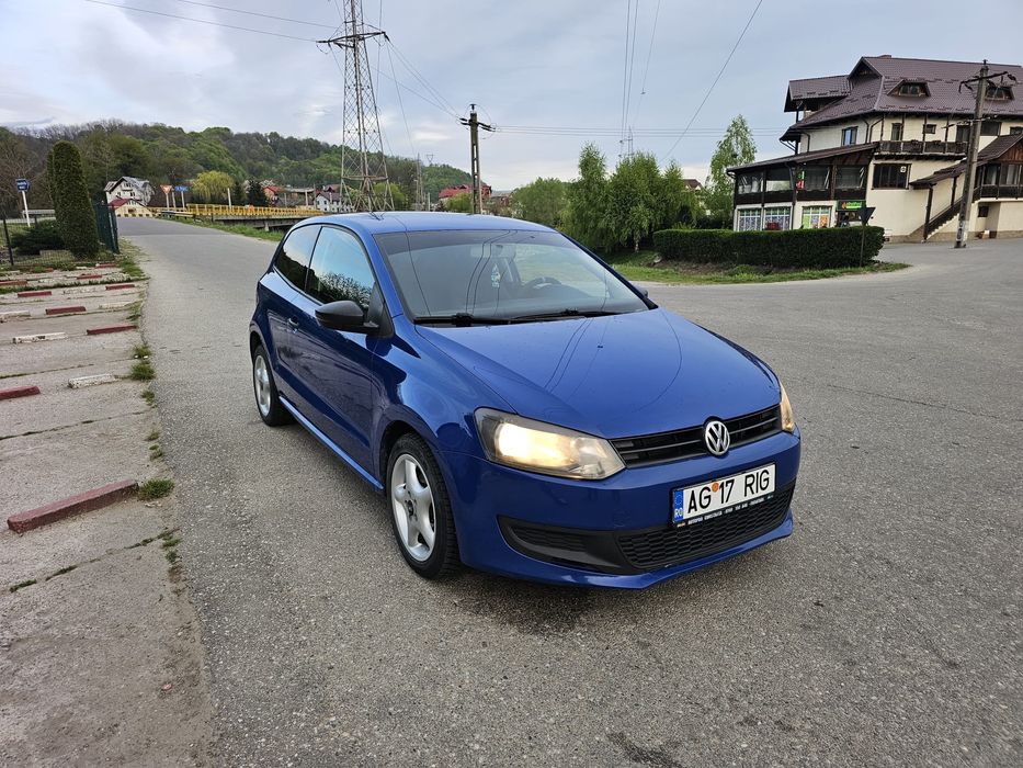 Vând Volkswagen Polo 1.6 TDI – Consum Redus – Stare Buna
