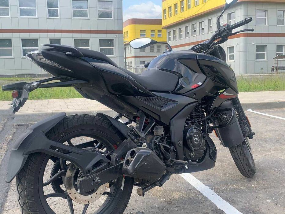 Мотоцикл Bajaj Pulsar N250