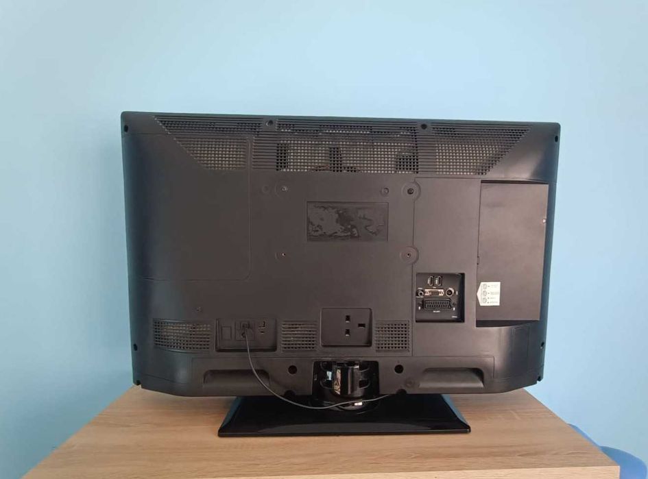 Televizor Sharp 80cm