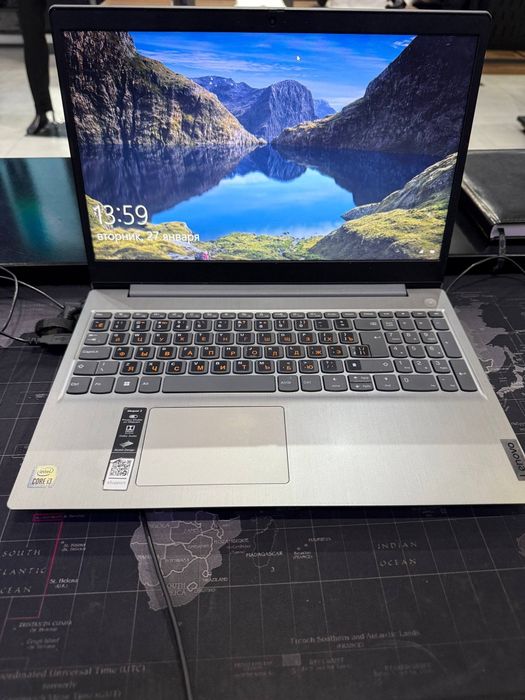 Lenovo IdeaPad 3 15IML05