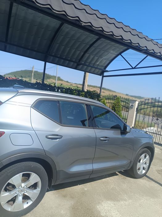 Vând Volvo XC40 2018