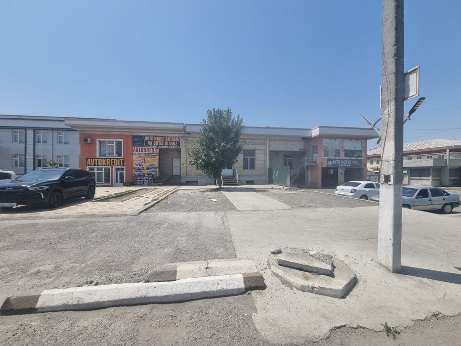 нотурар бино сотилади