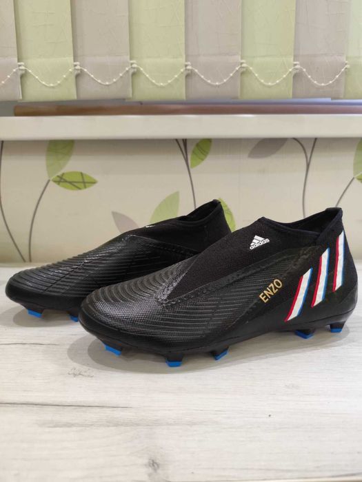 Калеври Sdidas Enzo Predator