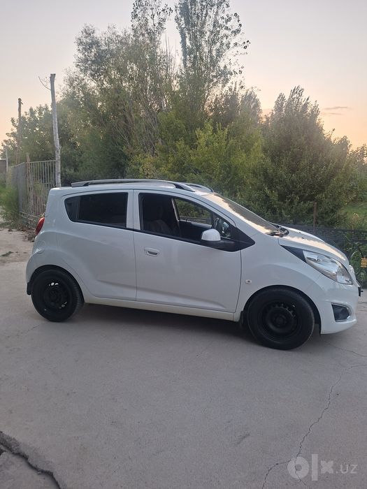 Chevrolet Spark sotiladi