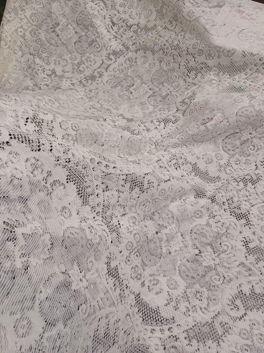 3 perdele stare foarte buna