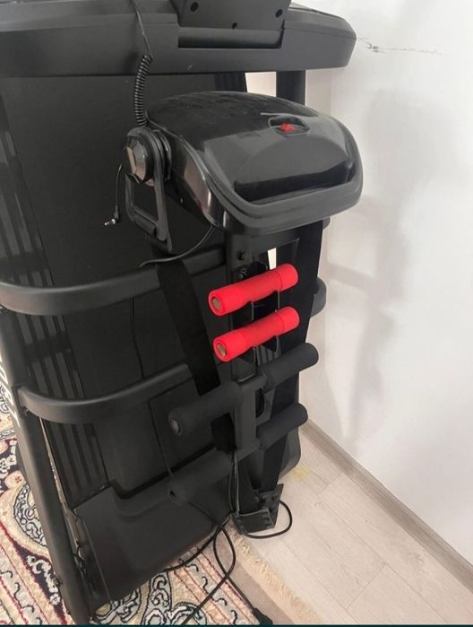 Продам беговой дорожку