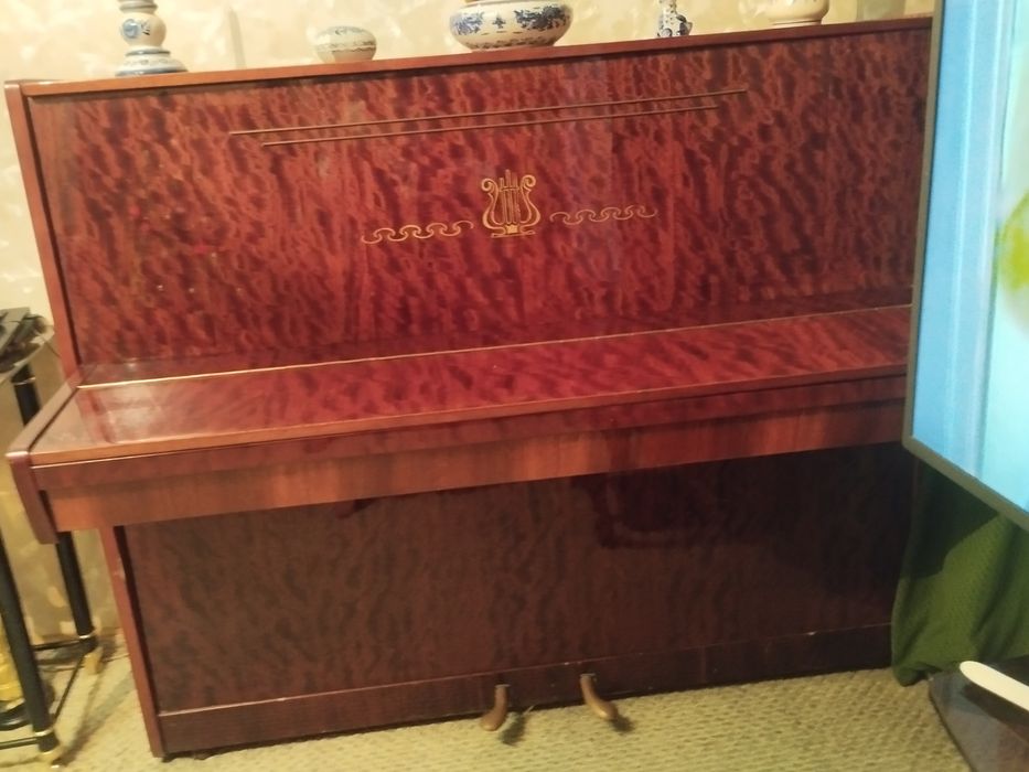 Пианино "Ритм" в отличном состоянии