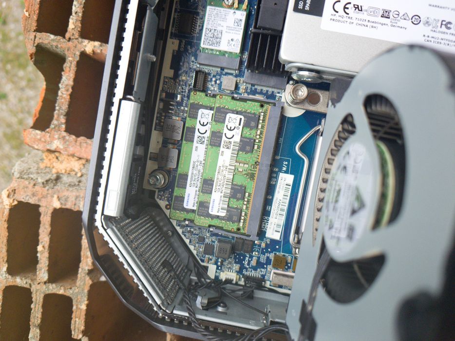 HP Z2 Mini G4 Workstation i5-8600 , 32 GB DDR4, 256GB SSD