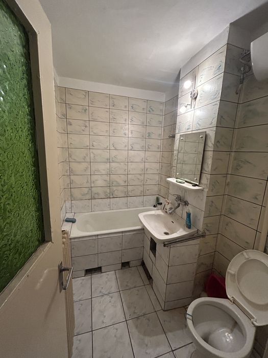 Apartament 4 camere zona Lama