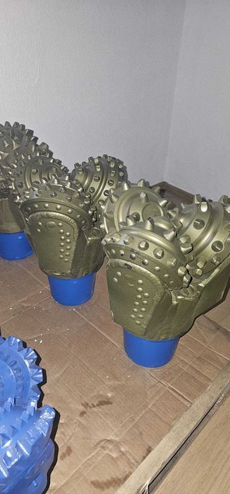 Sape de foraj cu role cu butoni ,orice dimensiune ,teren dur-abraziv