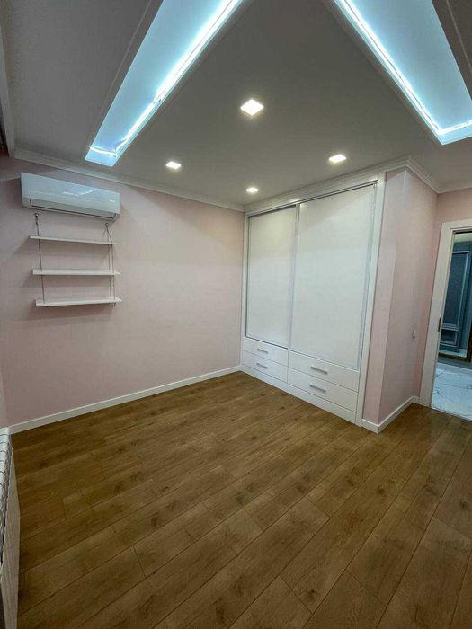 Аренда под офис рядом с метро "Шахристанская", 100 кв.м