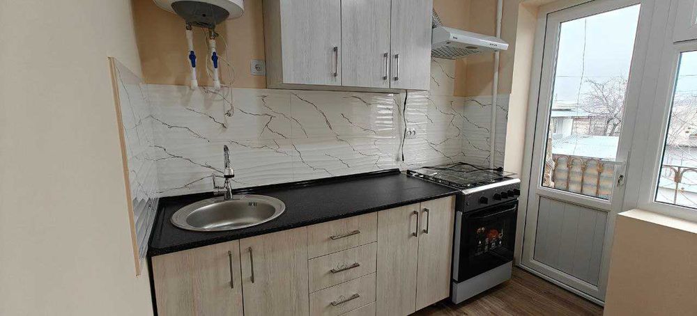 Сдается 2х-комнатная квартира на Мирзо-Улугбекском районе пустая!