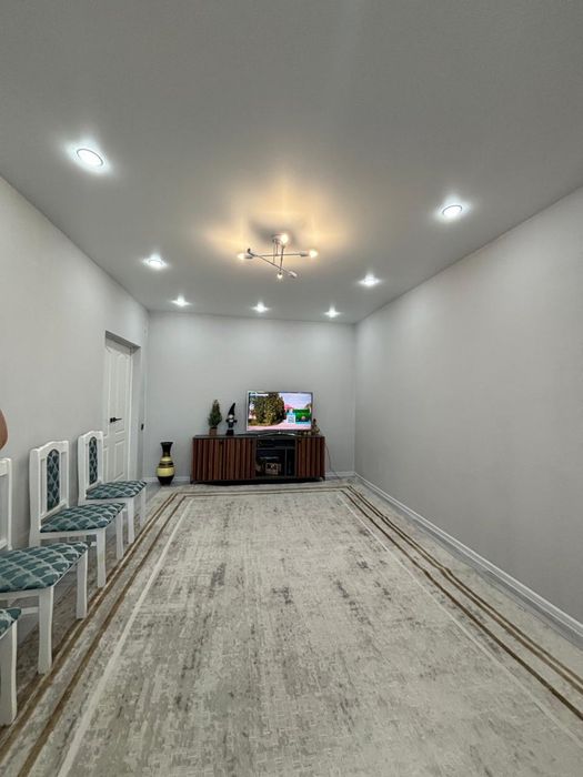 Үй сатылады 3 бөлмелі