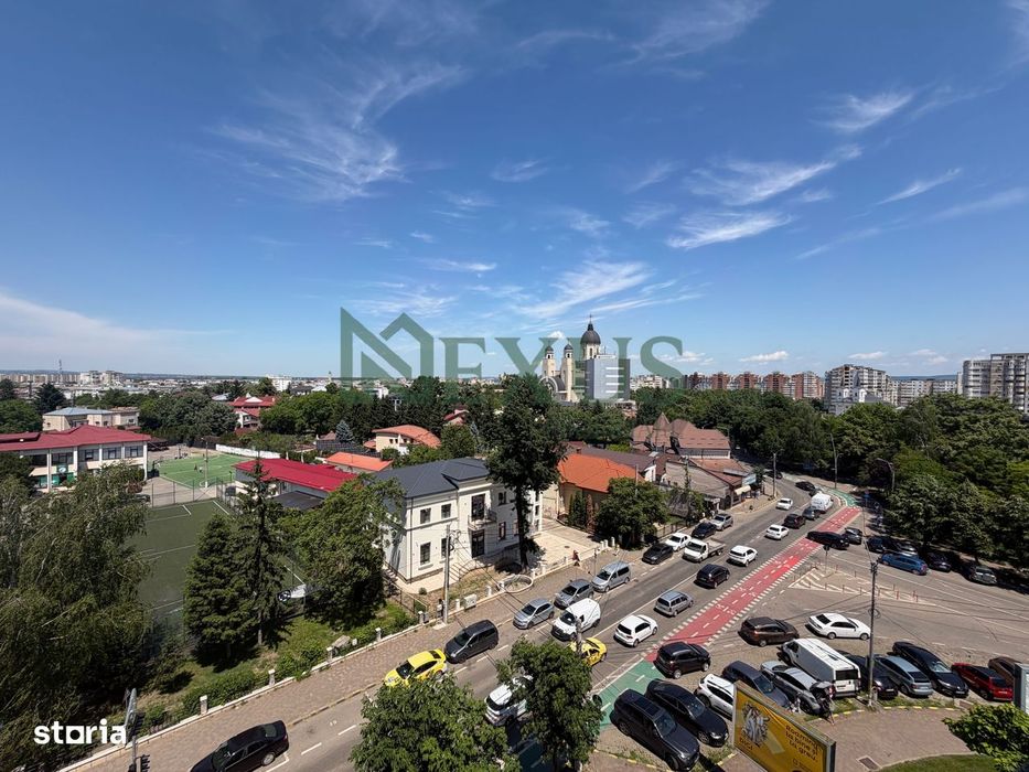 Apartament 2 camere decomandat ultracentral de Vanzare