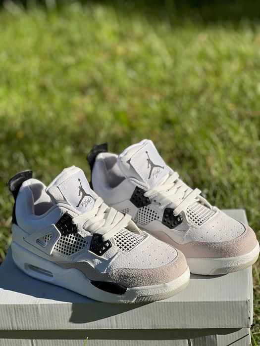 Jordan 4 military black produs nou