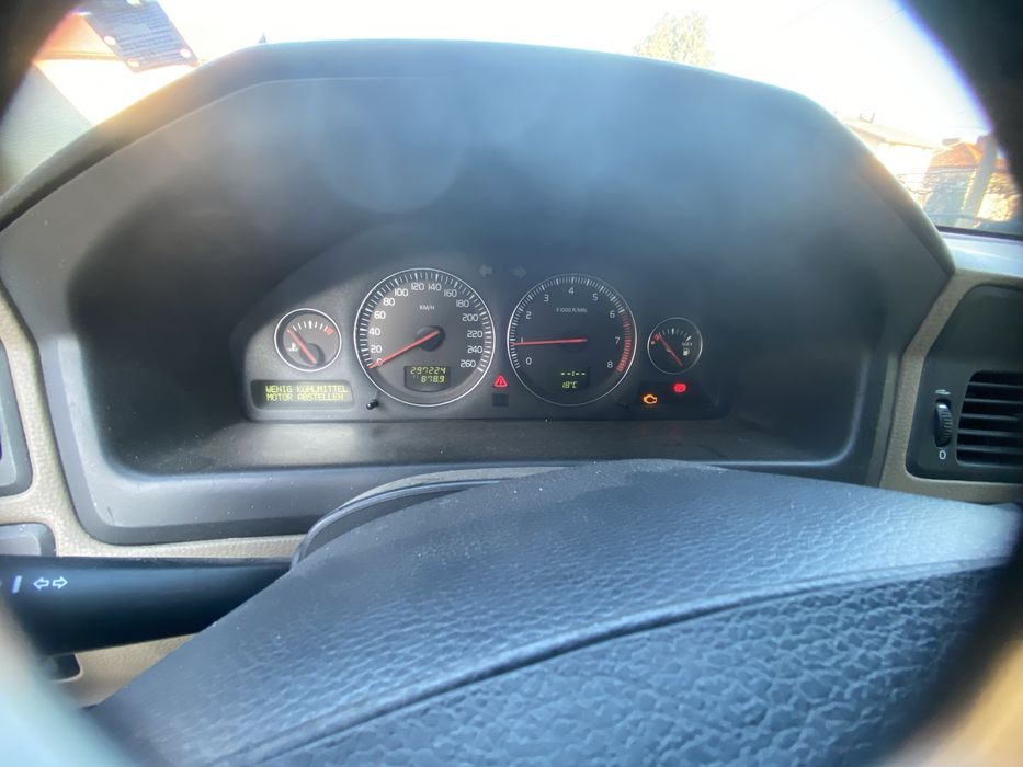 Волво s60 2.4 на части