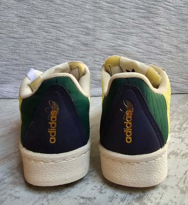 Оригинални мъжки маратонки ADIDAS SUPERSTAR 82 PANEL