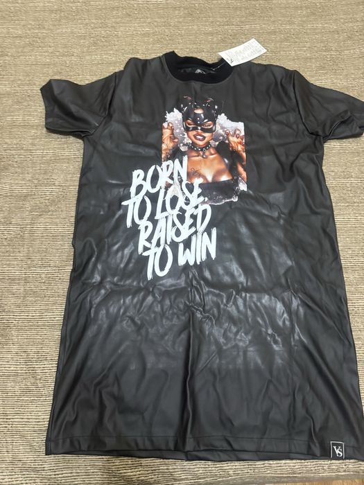 Чисто нова дамска  рокля