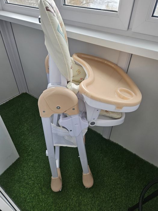 Продам стульчик для кормления