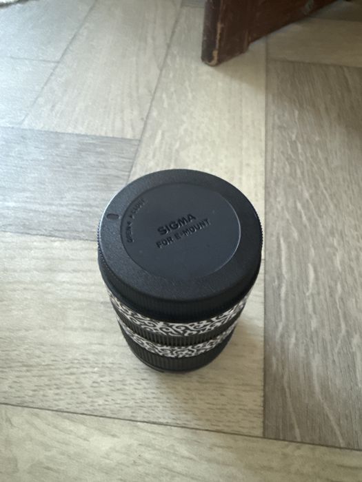 Продам обьектив Sigma 18-50 f2.8