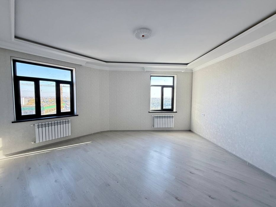 Корасу-3-мавзе. 11-а уй,  9-этаж+мансарда 150.41 кв. Хонадон сотилади.