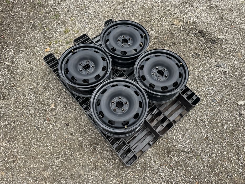 4бр.Оригинални джанти 15" 5x100-Skoda Fabia,Vw Polo,Seat Ibiza,Audi A1