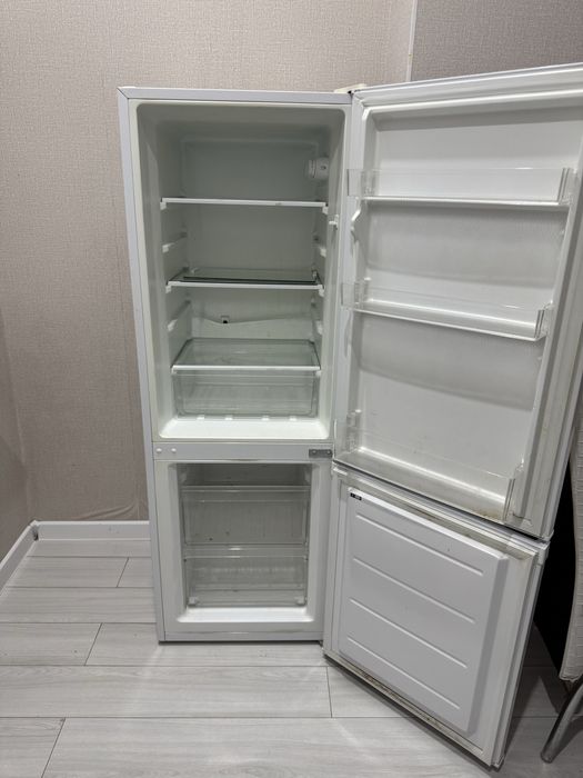 Холодильник б/у midea