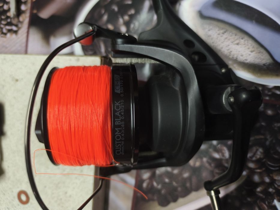 Vând 2 Mulinete Okuma Custom Black 8000