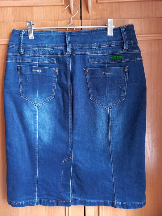 Продам стильные джинсовые юбки