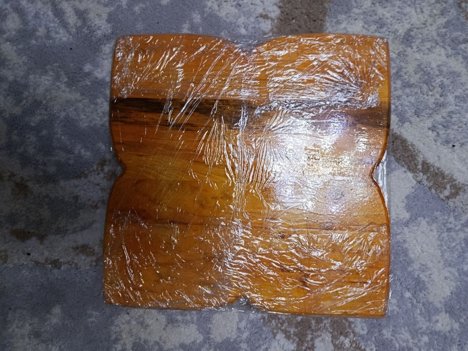 Конфентница из дерева