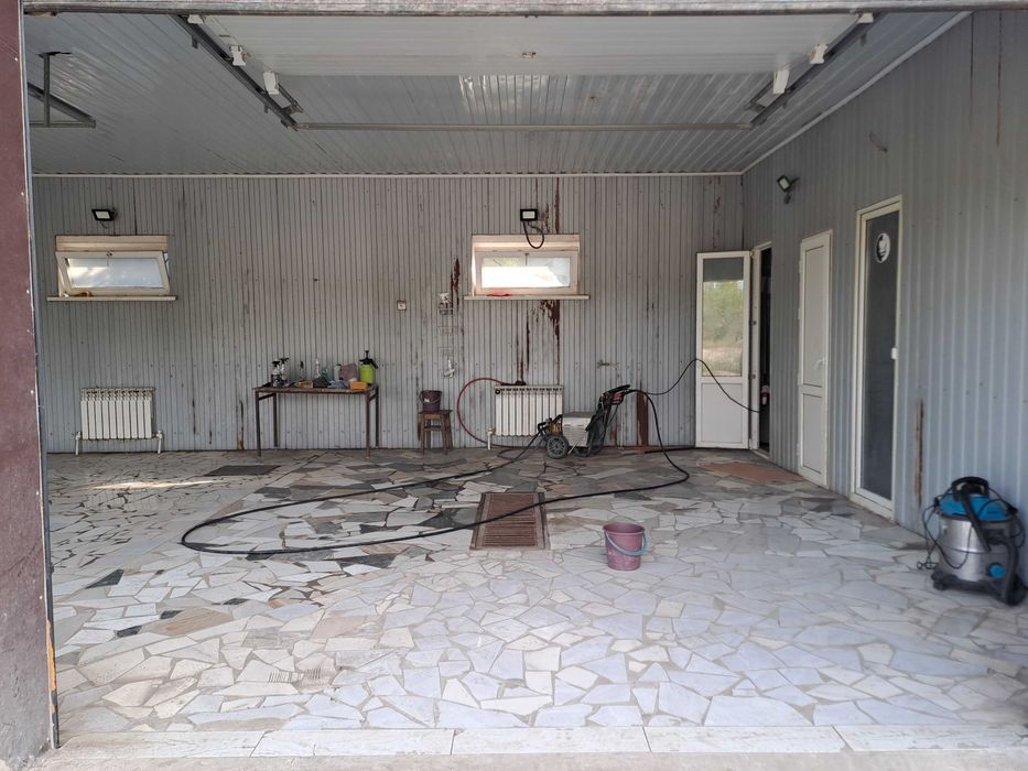 Продам автомойку+шиномонтаж в г.Тобыл