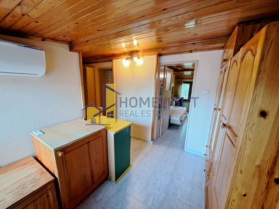 Продава се Тристаен апартамент в София, Разсадника - 139 кв.м за 1216 €/кв.м - Снимка #5