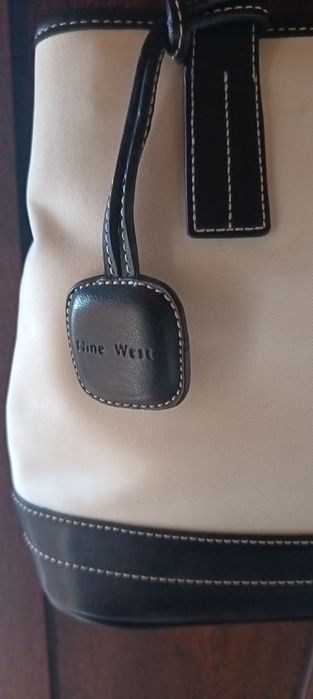 Дамска елегантна чанта на "Nine West"