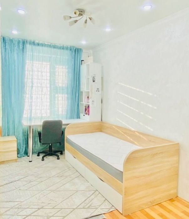 Односпальная Кровать! Дерево!