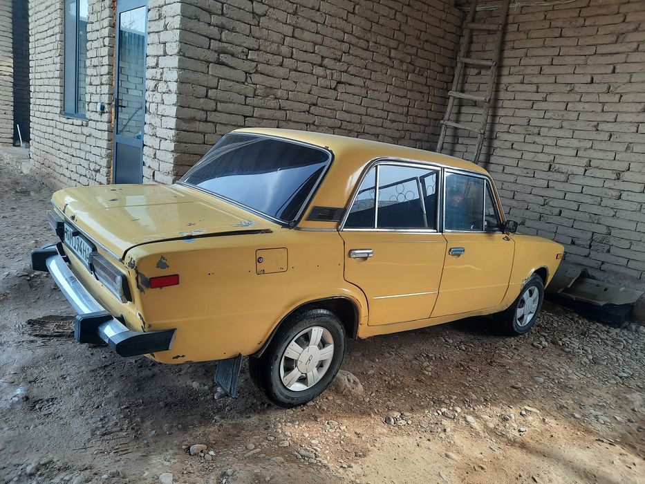 Ваз 21 06 урта холатда сотилади