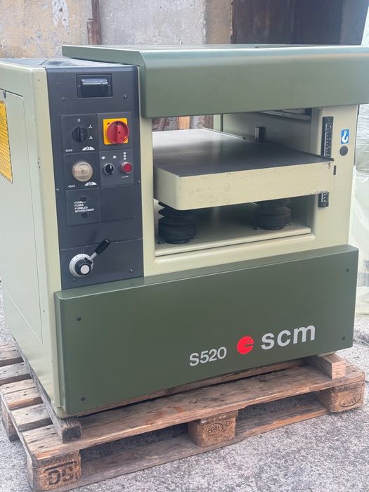 Италиански щрайхмус SCM