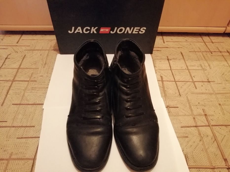 Новые ботинки тёплые