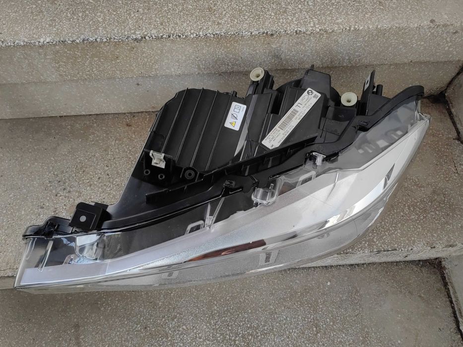 Фар BMW F30/F31 Bi-Xenon LED ляв/ Фар БМВ Ф30/Ф31 Оригинален