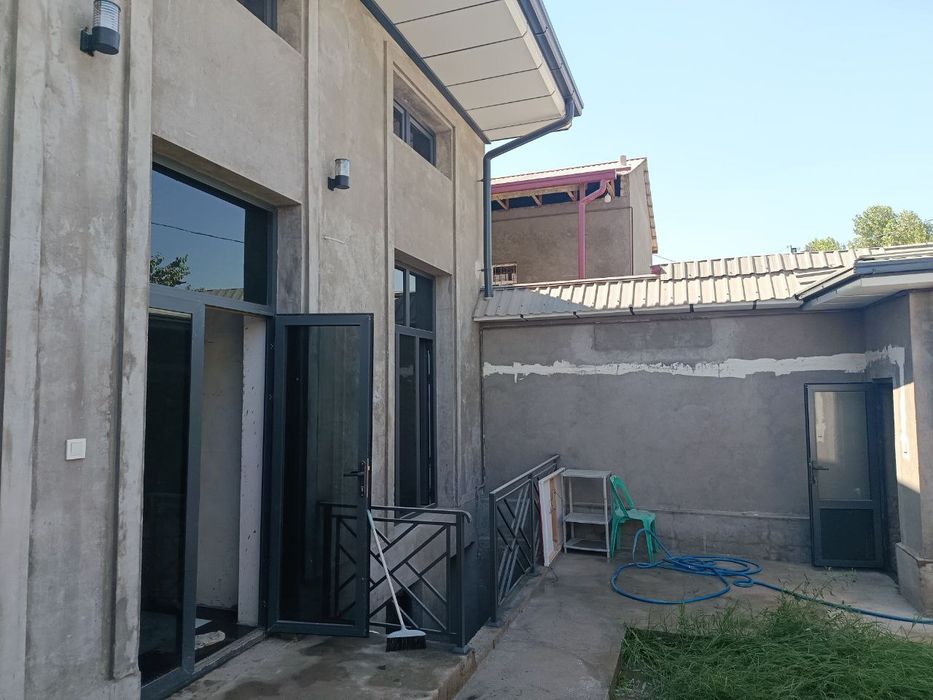 Ховли сотилади 1,6 сотих